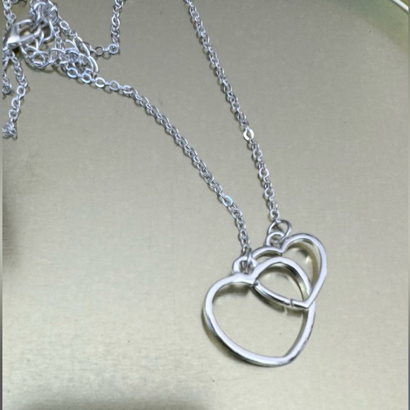 Sterling Silver Heart Pendant Necklace / Mother’s Day Gift - Picture 4 of 5